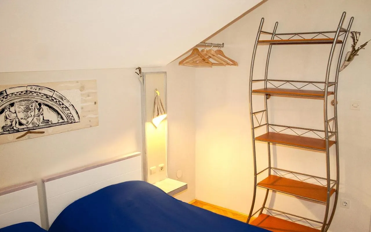 Beautiful Apartment For Two Persons With Sea View In Trogir Near The Beach